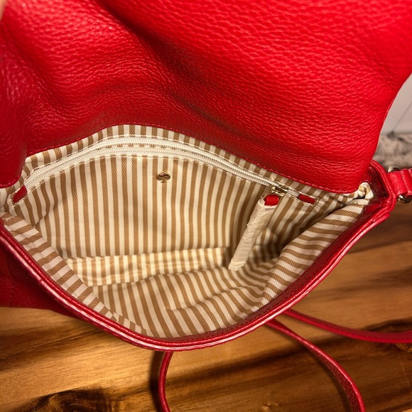 Red Kate Spade - Picture 3 of 11